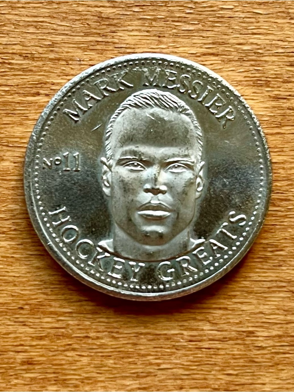 1996-97 Hockey Greats Mark Messier Coin